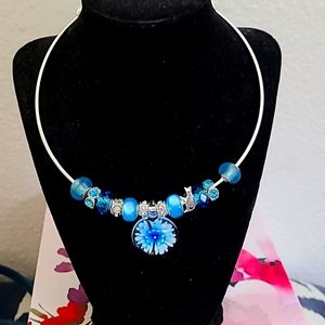 Open ended choker and bracelet with blue crystal and glass beads